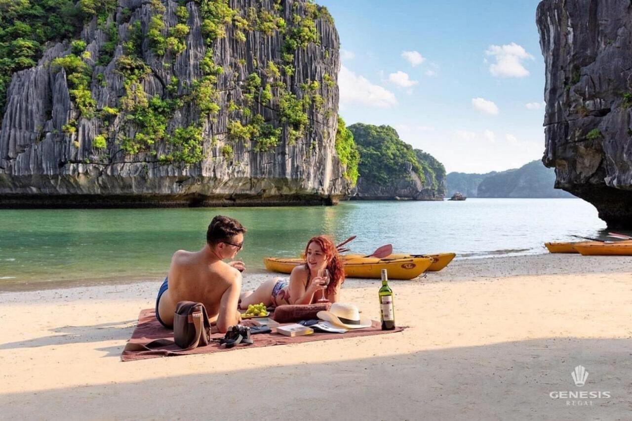 Hotel Genesis Luxury Regal Cruises Ha Long Zewnętrze zdjęcie