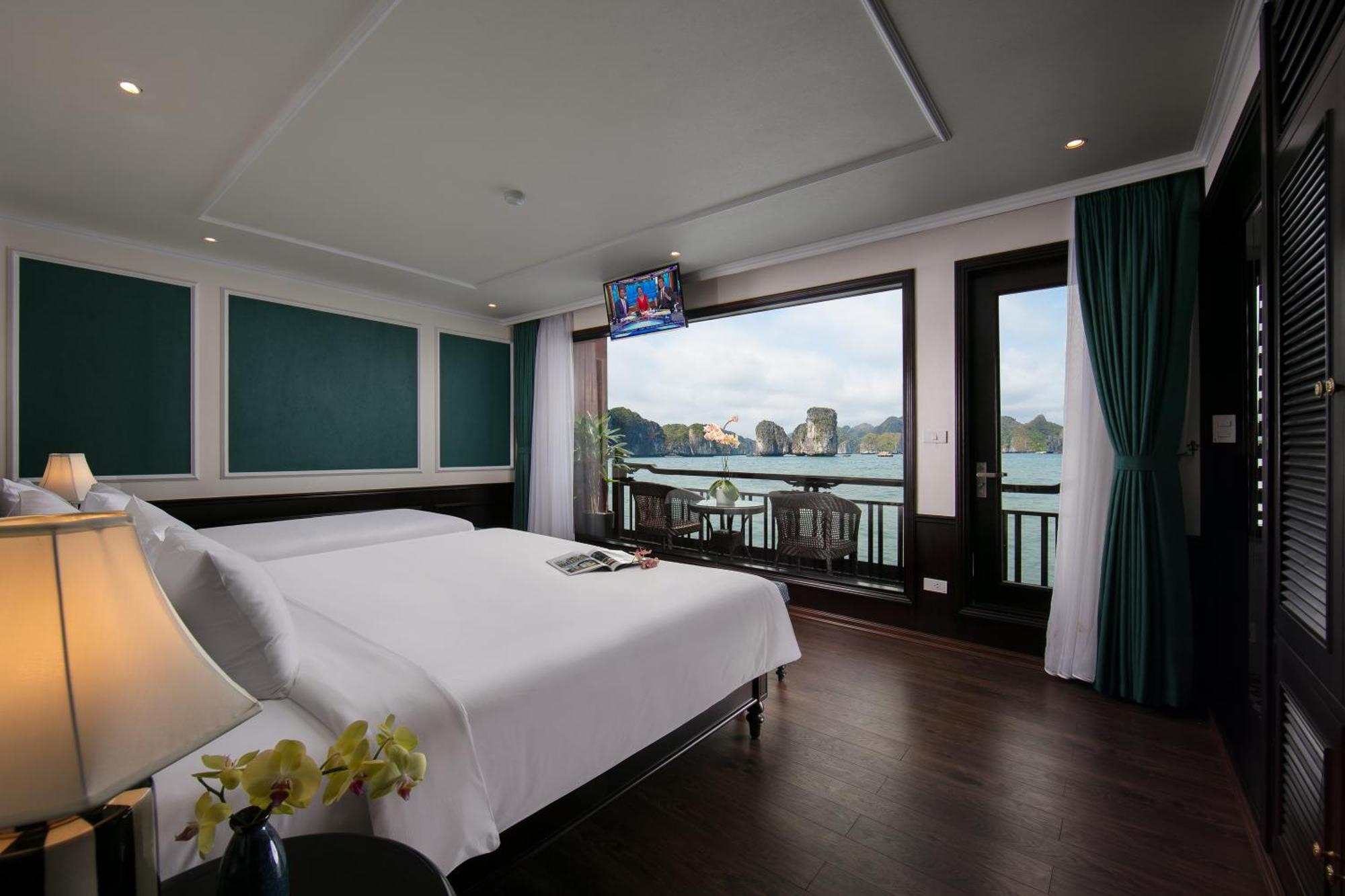 Hotel Genesis Luxury Regal Cruises Ha Long Zewnętrze zdjęcie