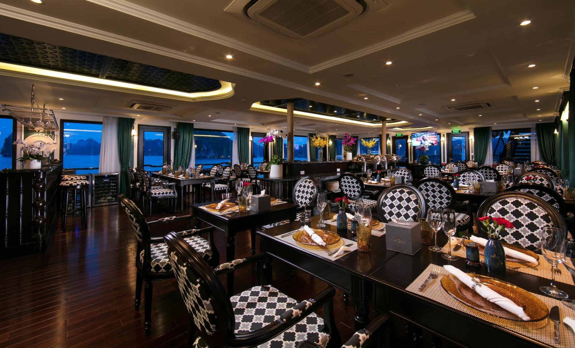 Hotel Genesis Luxury Regal Cruises Ha Long Zewnętrze zdjęcie