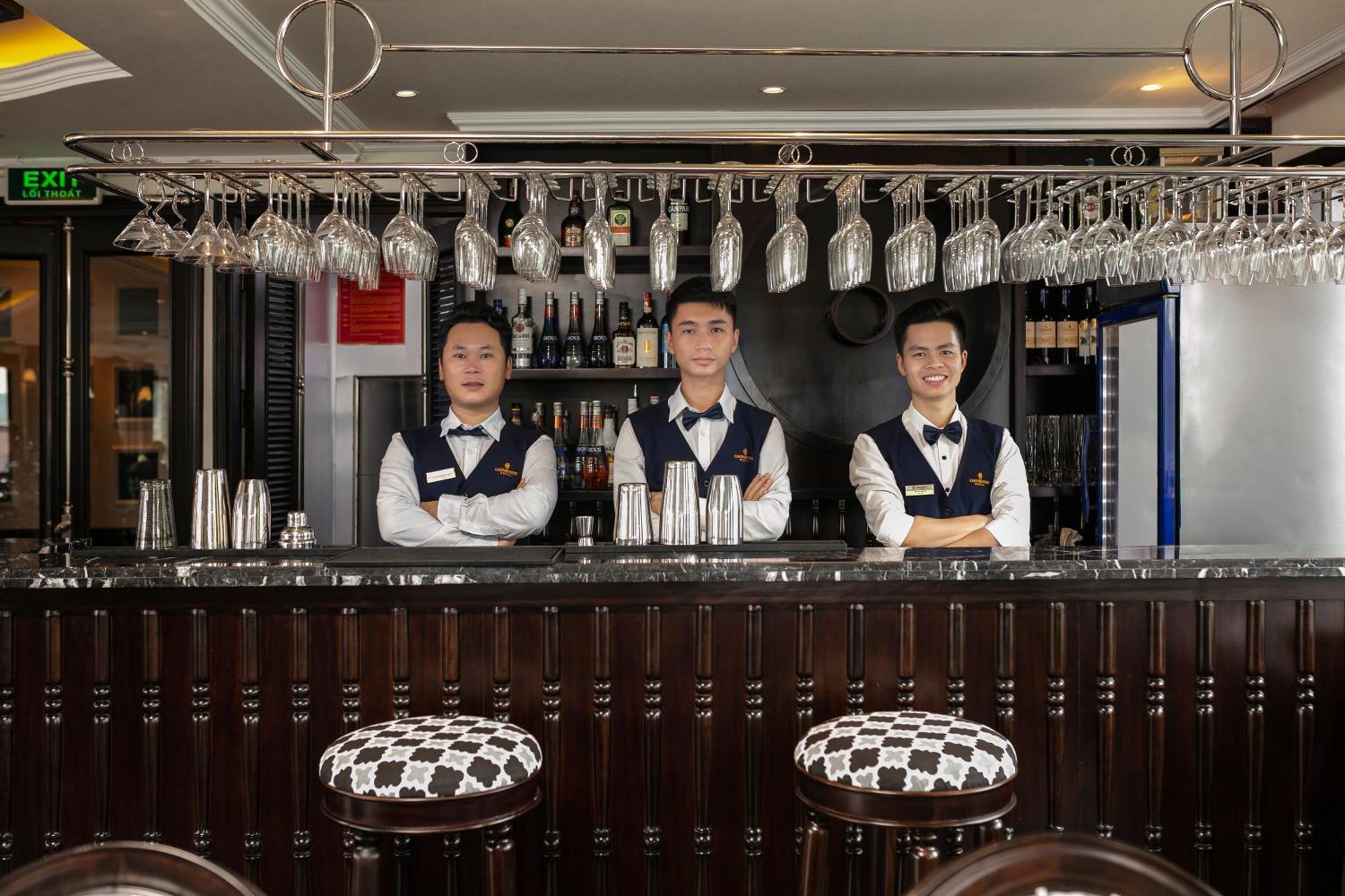 Hotel Genesis Luxury Regal Cruises Ha Long Zewnętrze zdjęcie