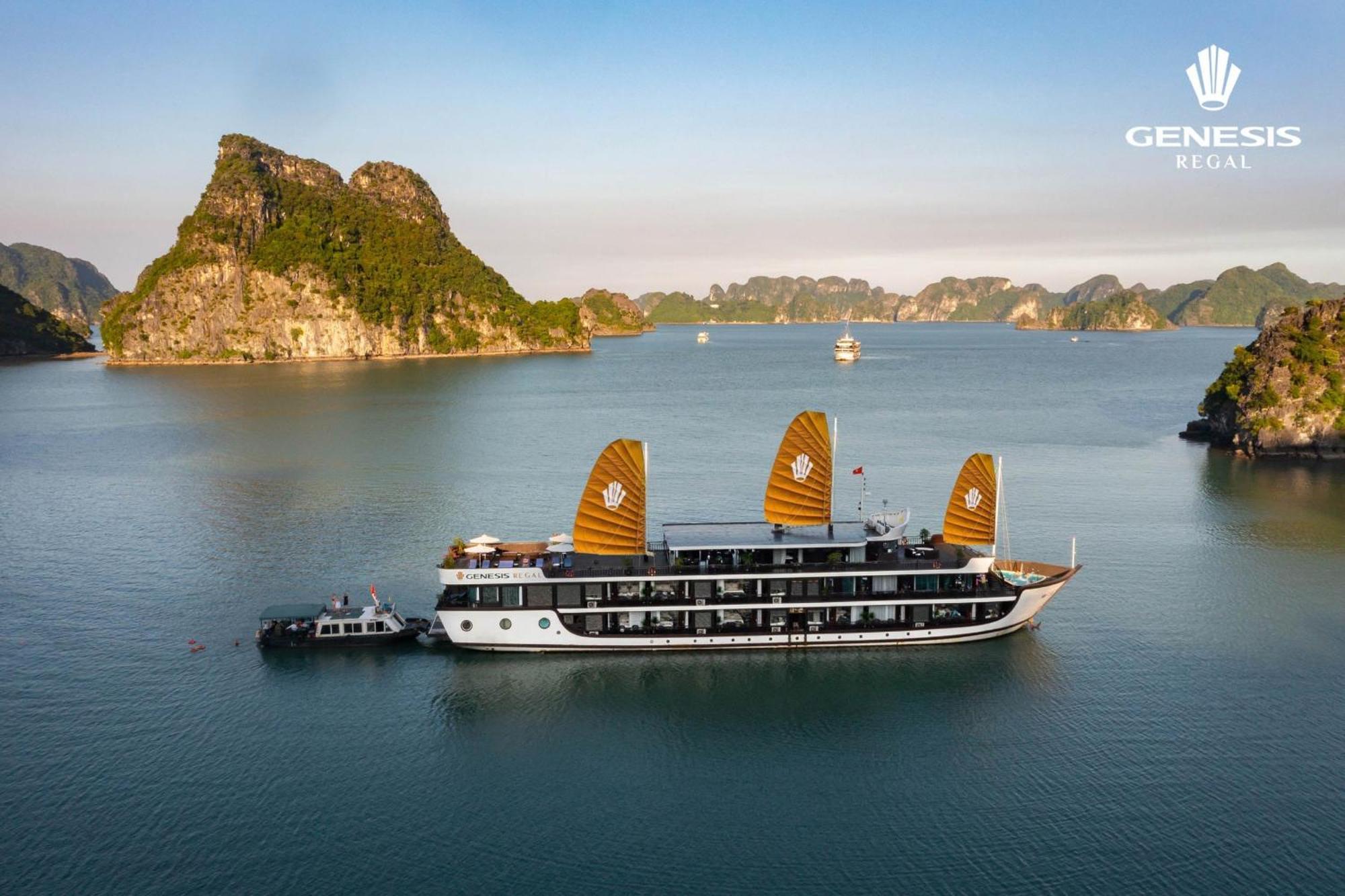 Hotel Genesis Luxury Regal Cruises Ha Long Zewnętrze zdjęcie